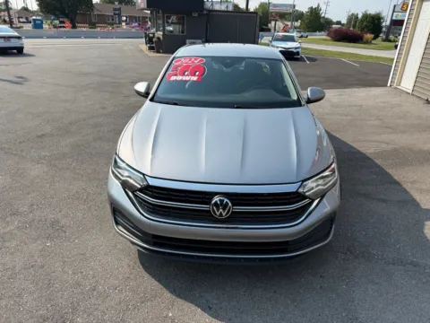More photos of 2024 VOLKSWAGEN JETTA SE at Ride Time Auto Finance Crown Point, IN