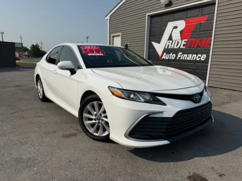 White 2022 TOYOTA CAMRY LE for sale in Crown Point, IN