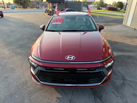 More photos of 2025 HYUNDAI SONATA SEL at Ride Time Auto Finance Crown Point, IN