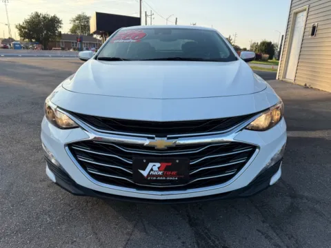 Another view of 2024 CHEVROLET MALIBU LT for sale in Crown Point, IN at Ride Time Auto Finance Crown Point