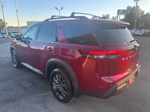 More photos of 2024 NISSAN PATHFINDER SV at Ride Time Auto Finance Crown Point, IN