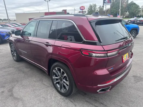 More photos of 2023 JEEP GRAND CHEROKEE OVERLAND 4XE at Ride Time Auto Finance Crown Point, IN