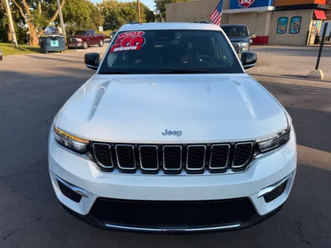 More photos of 2023 JEEP GRAND CHEROKEE 4XE at Ride Time Auto Finance Crown Point, IN