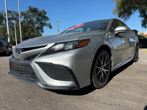 More photos of 2022 TOYOTA CAMRY SE at Ride Time Auto Finance Crown Point, IN