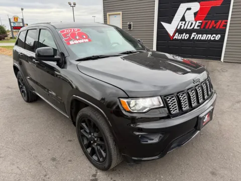 Photos of 2019 JEEP GRAND CHEROKEE LAREDO for sale in Crown Point, IN at Ride Time Auto Finance Crown Point