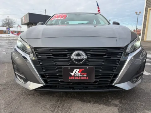 Another view of 2024 NISSAN ALTIMA 2.5 S for sale in Crown Point, IN at Ride Time Auto Finance Crown Point