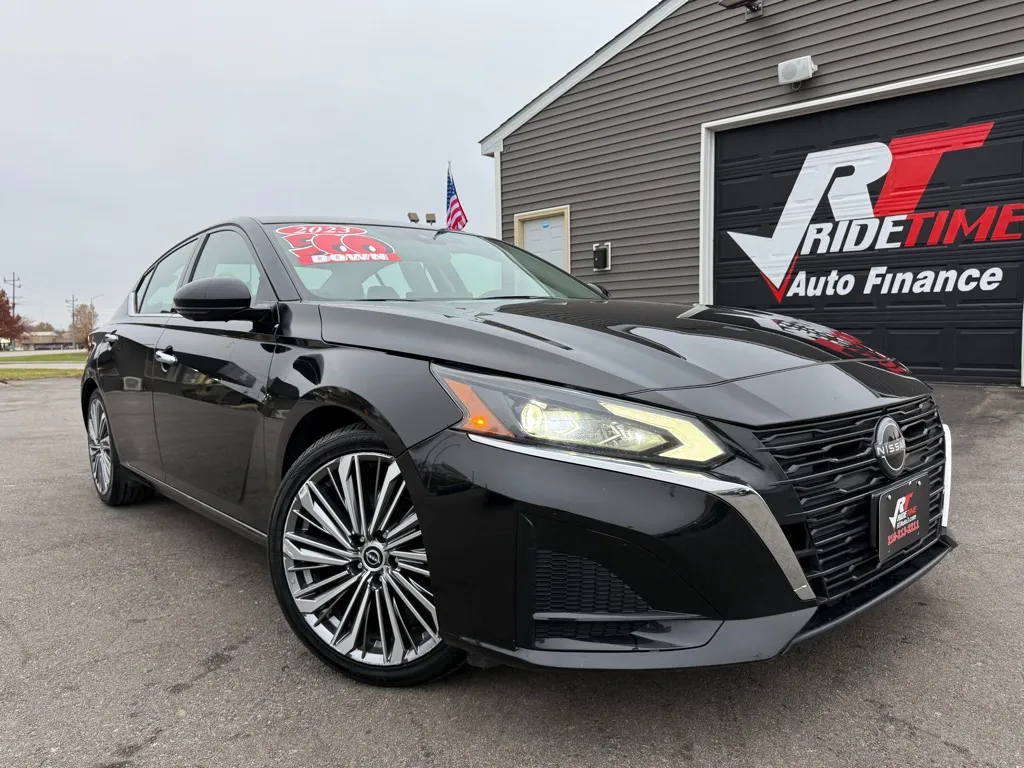 2023 NISSAN ALTIMA 2.5 SL for sale in Crown Point, IN