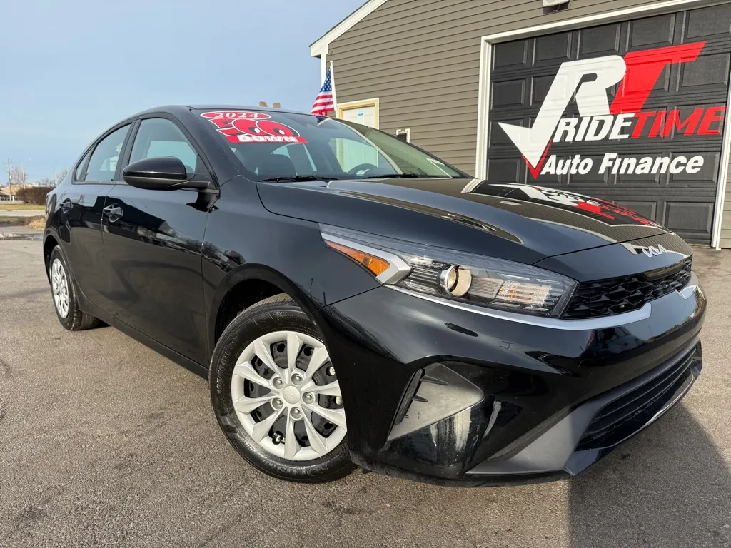 2024 Kia Forte LX's photo