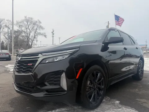 More photos of 2022 CHEVROLET EQUINOX RS at Ride Time Auto Finance Crown Point, IN