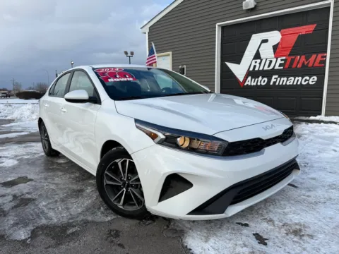 White 2024 KIA FORTE LXS for sale in Crown Point, IN