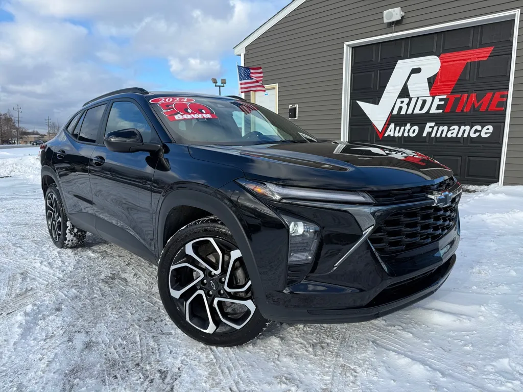 Black 2024 CHEVROLET TRAX 2RS for sale in Crown Point, IN