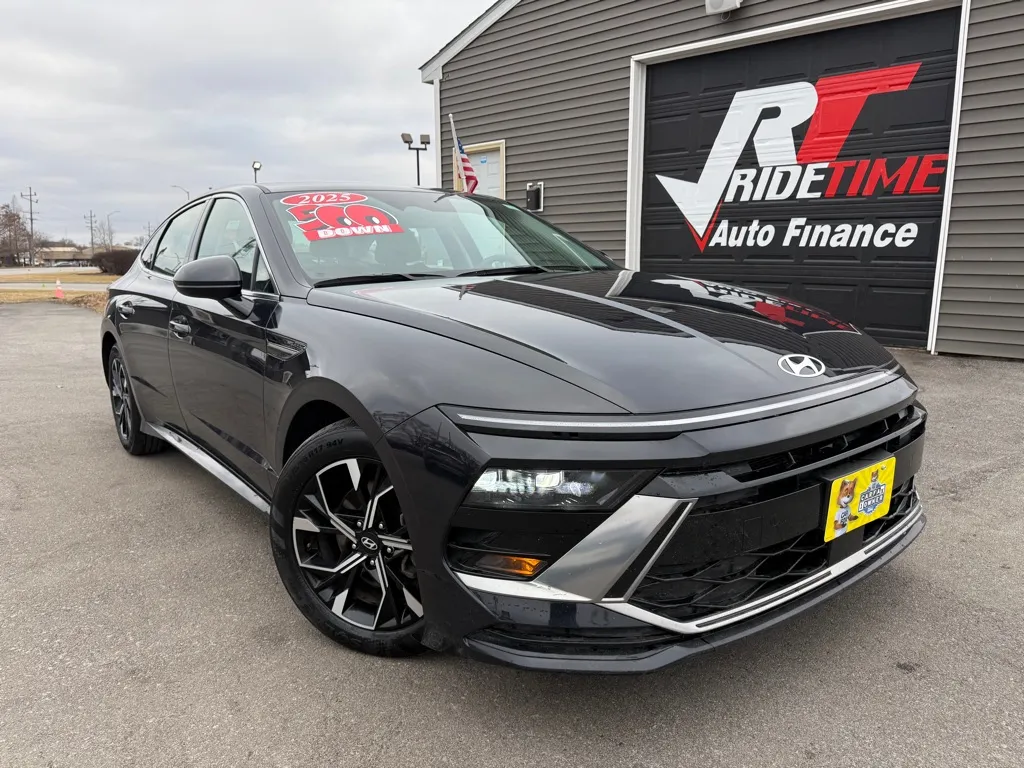 2025 HYUNDAI SONATA SEL for sale in Crown Point, IN