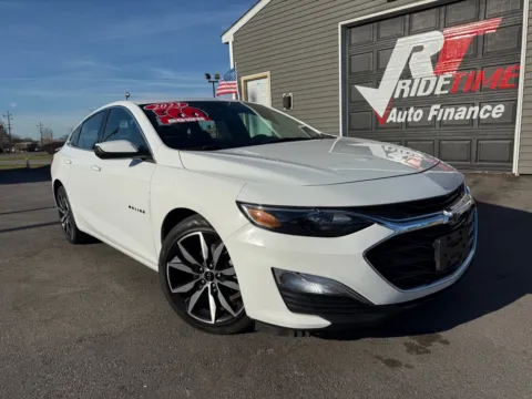 White 2023 CHEVROLET MALIBU RS for sale in Crown Point, IN