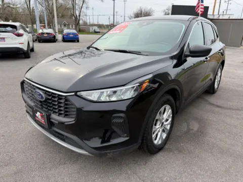 More photos of 2024 FORD ESCAPE ACTIVE at Ride Time Auto Finance Crown Point, IN