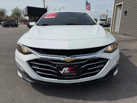 Photos of 2022 CHEVROLET MALIBU LT for sale in Crown Point, IN at Ride Time Auto Finance Crown Point