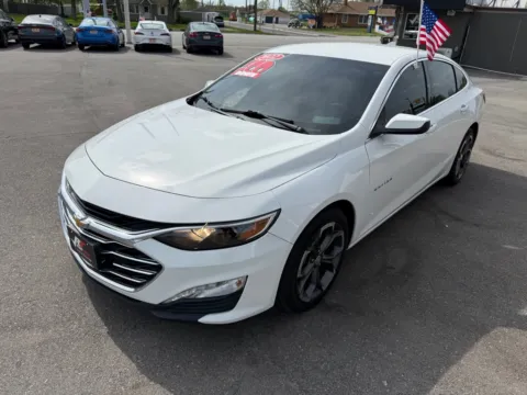 More photos of 2022 CHEVROLET MALIBU LT at Ride Time Auto Finance Crown Point, IN