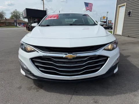 Another view of 2022 CHEVROLET MALIBU LT for sale in Crown Point, IN at Ride Time Auto Finance Crown Point