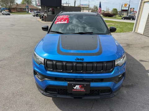 More photos of 2022 JEEP COMPASS LATITUDE at Ride Time Auto Finance Crown Point, IN