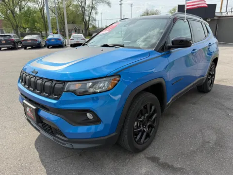More photos of 2022 JEEP COMPASS LATITUDE at Ride Time Auto Finance Crown Point, IN