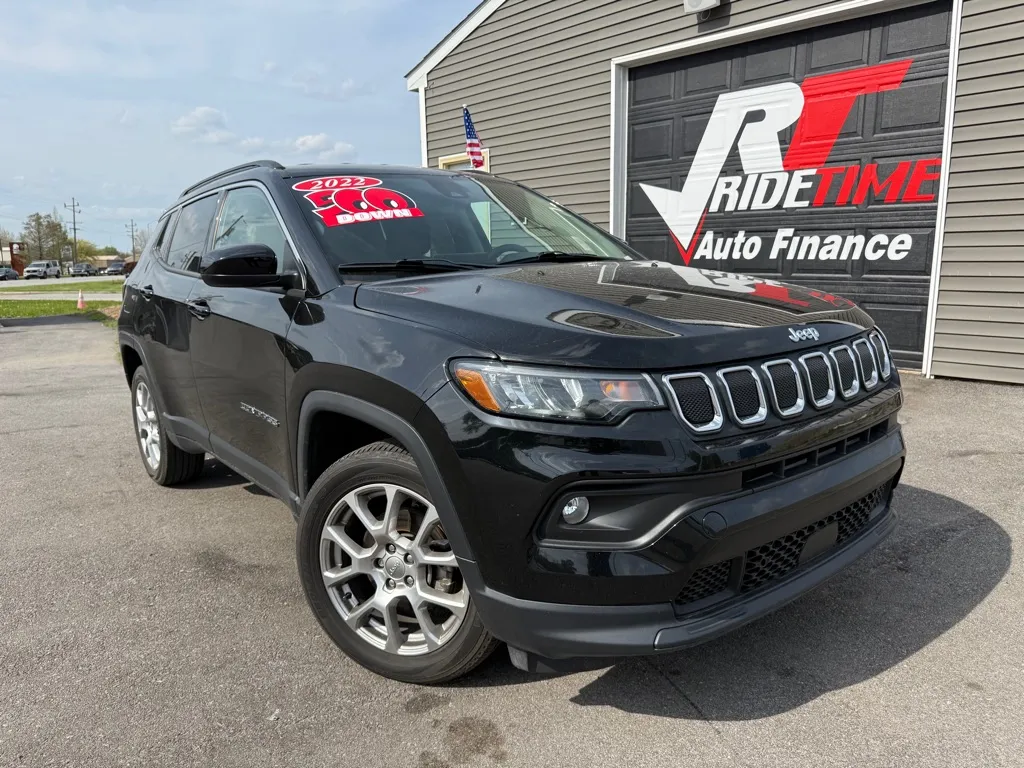 2022 JEEP COMPASS LATITUDE LUX for sale in Crown Point, IN