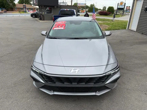 More photos of 2025 HYUNDAI ELANTRA SE at Ride Time Auto Finance Crown Point, IN