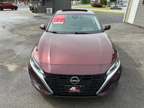 More photos of 2023 NISSAN ALTIMA 2.5 SV at Ride Time Auto Finance Crown Point, IN