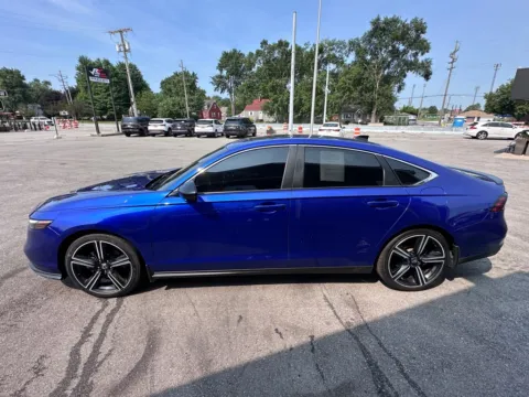 More photos of 2023 HONDA ACCORD HYBRID SPORT at Ride Time Auto Finance Crown Point, IN