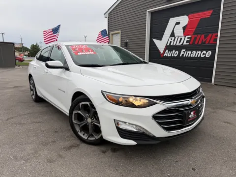 White 2024 CHEVROLET MALIBU LT for sale in Crown Point, IN