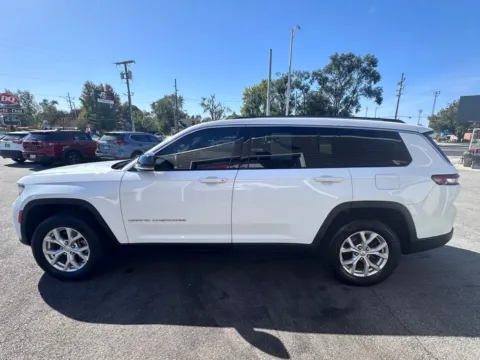 More photos of 2023 JEEP GRAND CHEROKEE LIMITED at Ride Time Auto Finance Crown Point, IN
