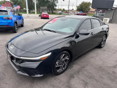 More photos of 2025 HYUNDAI ELANTRA SEL CONVENIENCE at Ride Time Auto Finance Crown Point, IN