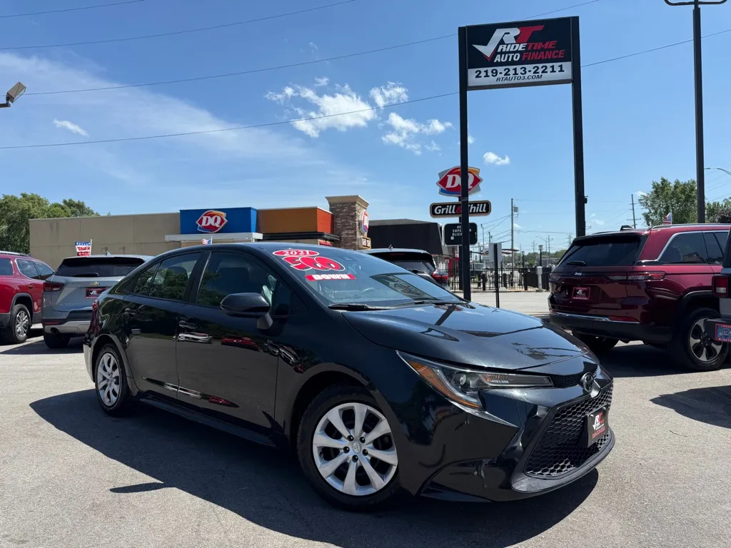 2021 TOYOTA COROLLA LE for sale in Crown Point, IN