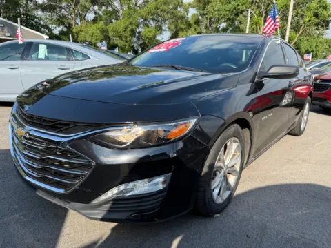 More photos of 2020 CHEVROLET MALIBU LT at Ride Time Auto Finance Crown Point, IN