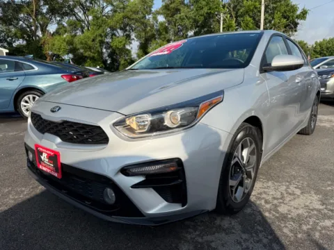 More photos of 2021 KIA FORTE FE at Ride Time Auto Finance Crown Point, IN