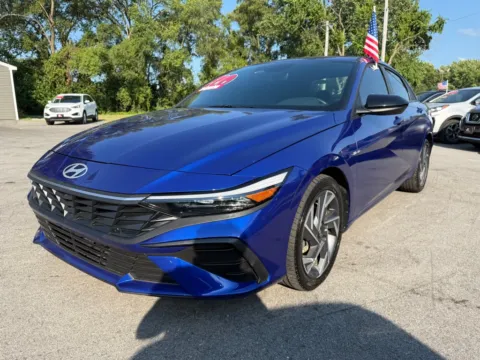 More photos of 2025 HYUNDAI ELANTRA SEL SPORT at Ride Time Auto Finance Crown Point, IN