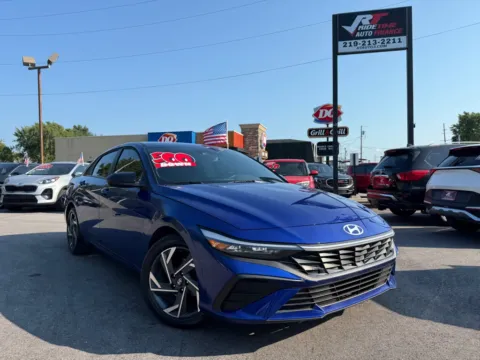 Blue 2025 HYUNDAI ELANTRA SEL SPORT for sale in Crown Point, IN