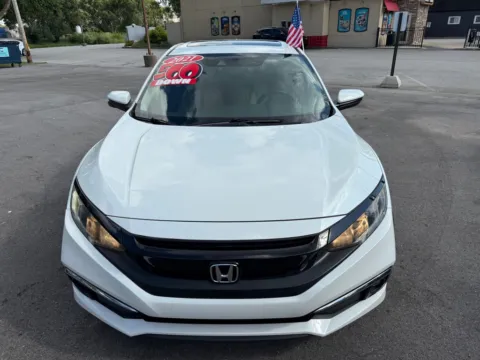 More photos of 2021 HONDA CIVIC EX at Ride Time Auto Finance Crown Point, IN
