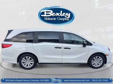 More photos of 2019 Honda Odyssey LX at Bexley Motorcar Company, OH