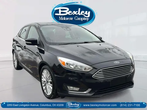 Gray 2018 Ford Focus Titanium for sale in Columbus, OH
