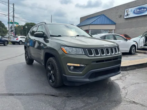 Green 2017 Jeep Compass Latitude for sale in Columbus, OH