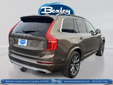 More photos of 2017 Volvo XC90 T6 Momentum at Bexley Motorcar Company, OH