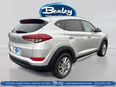 More photos of 2017 Hyundai Tucson SE at Bexley Motorcar Company, OH