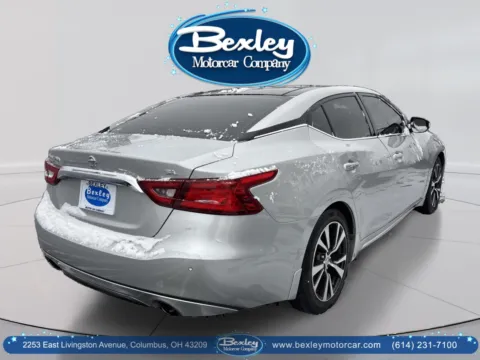 More photos of 2017 Nissan Maxima 3.5 SL at Bexley Motorcar Company, OH