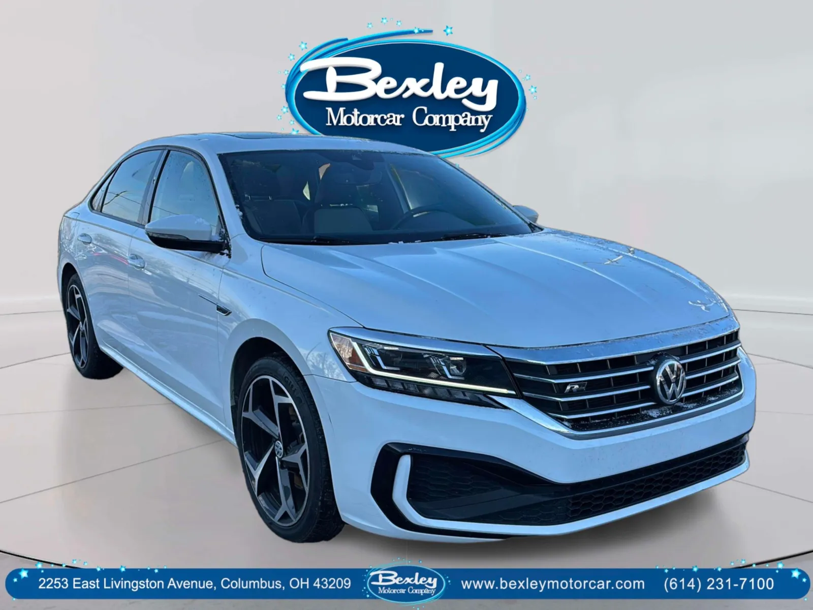 2021 Volkswagen Passat R-Line's photo