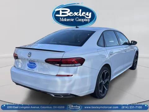More photos of 2021 Volkswagen Passat 2.0T R-Line at Bexley Motorcar Company, OH