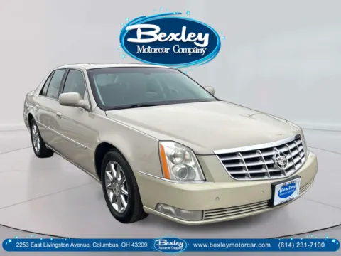 Black 2011 Cadillac DTS Luxury Collection for sale in Columbus, OH