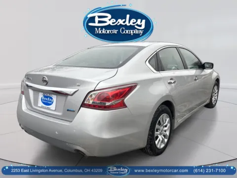 More photos of 2013 Nissan Altima 2.5 S at Bexley Motorcar Company, OH