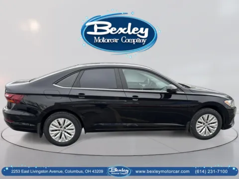 More photos of 2019 Volkswagen Jetta 1.4T S at Bexley Motorcar Company, OH