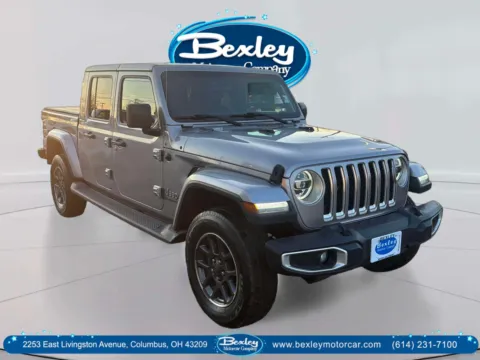 Blue 2020 Jeep Gladiator Overland 4x4 for sale in Columbus, OH