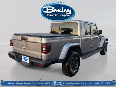 More photos of 2020 Jeep Gladiator Overland 4x4 at Bexley Motorcar Company, OH