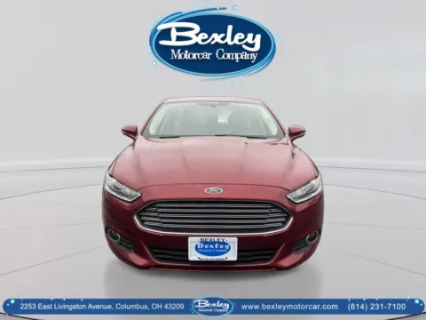 Photos of 2016 Ford Fusion SE for sale in Columbus, OH at Bexley Motorcar Company